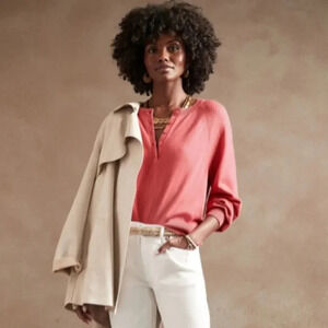 Banana Republic Raglan Henley Sweater